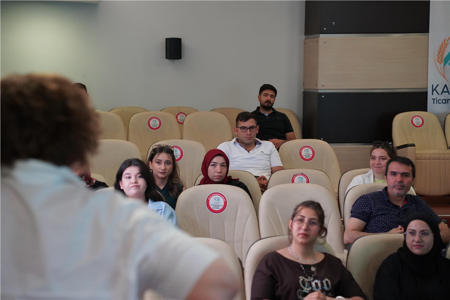 KAYSERİ TİCARET BORSASI'NDAN ÜYELERİNE ÜCRETSİZ FSSC 22000 V6 GIDA GÜVENLİĞİ EĞİTİMİ